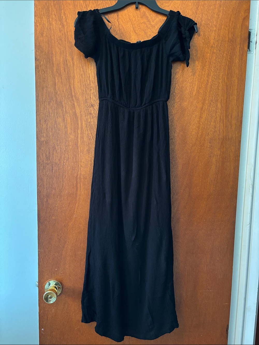 one clothing small Black Puff-Sleeve Maxi Dress